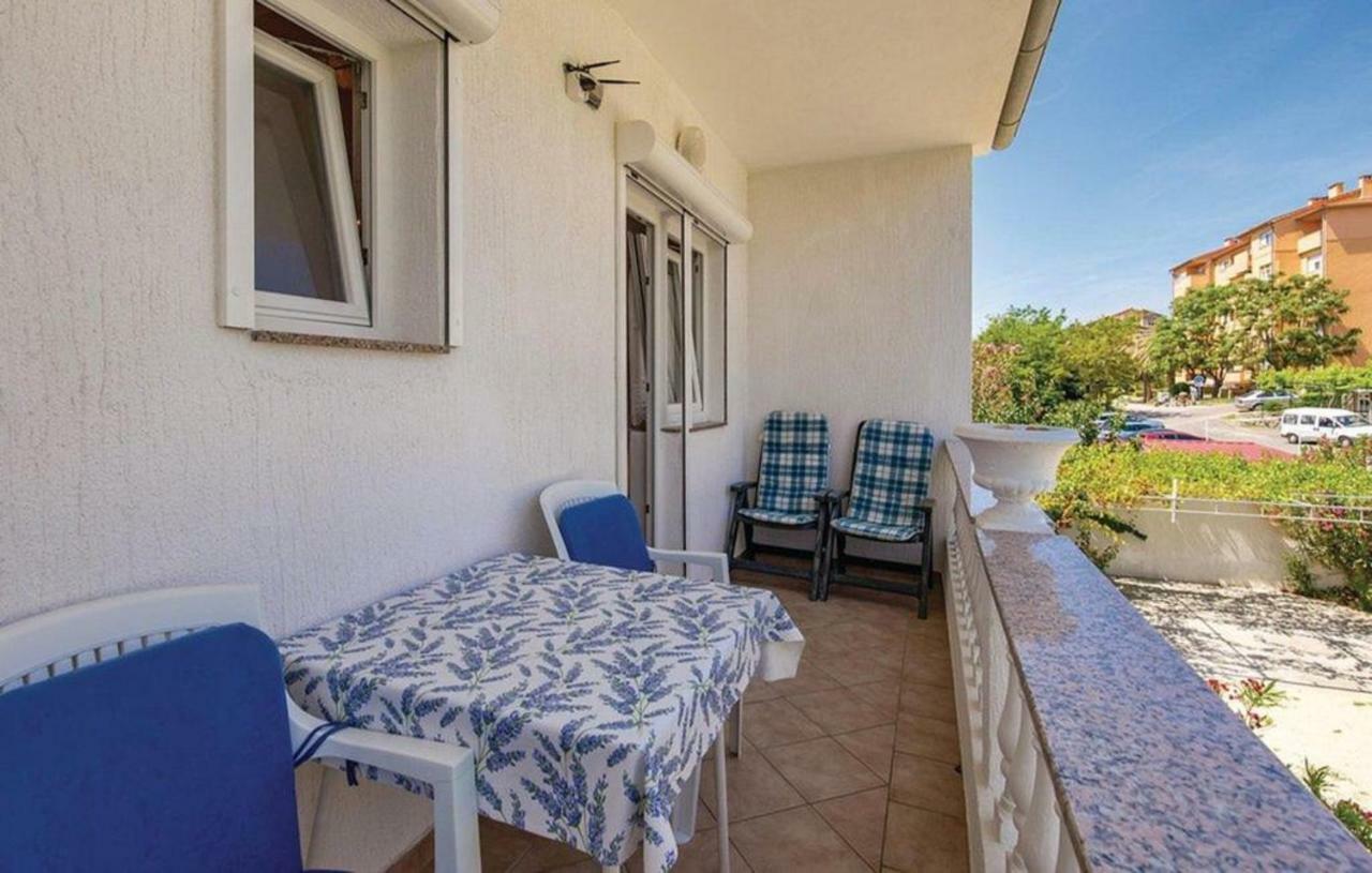 Lovely Meta Apartments Palit Buitenkant foto